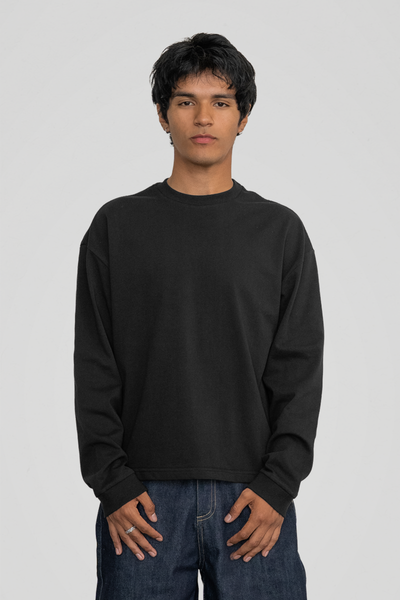 300 GSM 'Black' Long Sleeve Tee – LucidBlanks