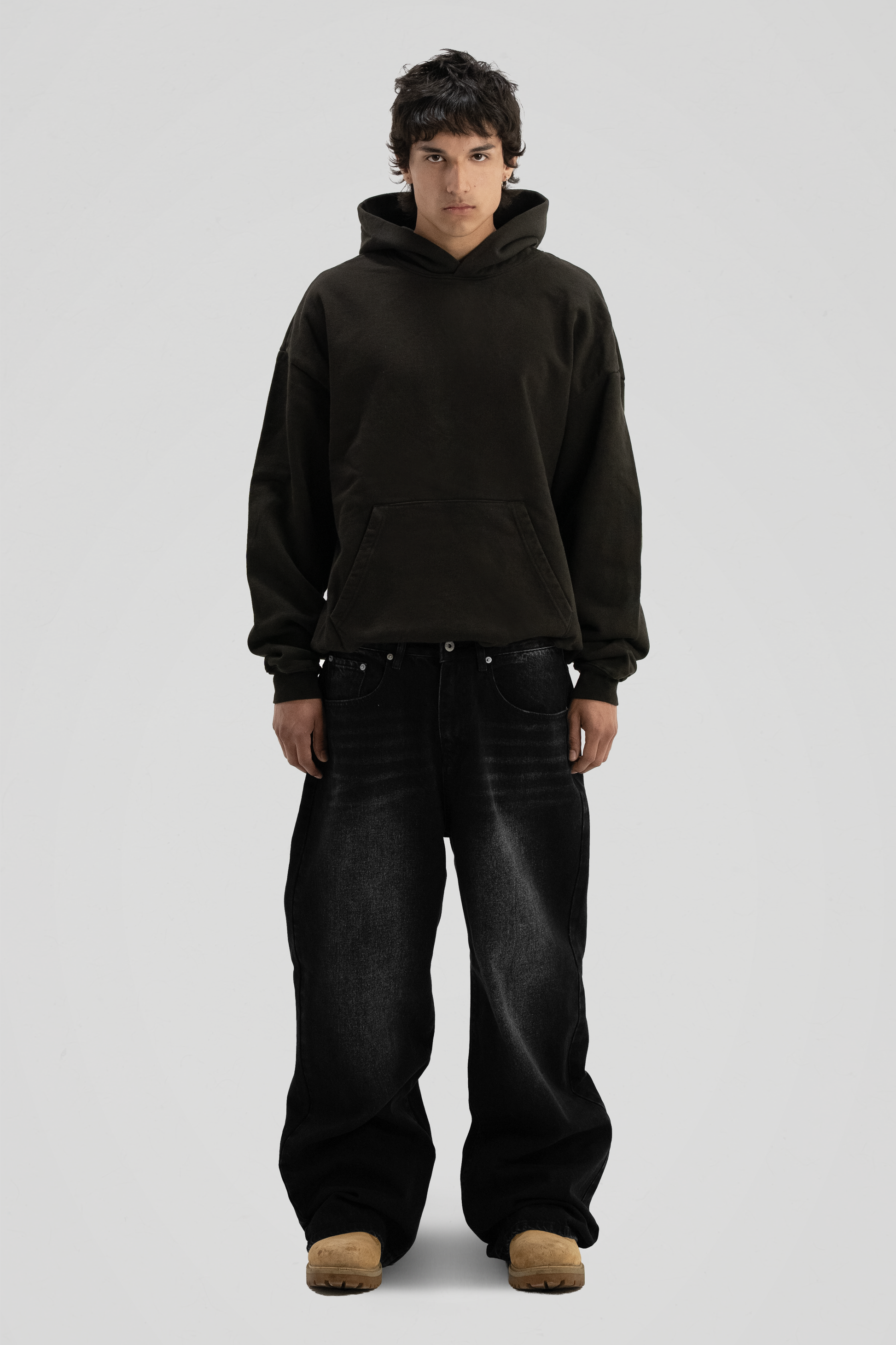 600 GSM 'Ash Black' Core Hoodie – LucidBlanks