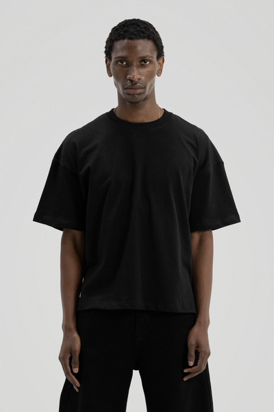 300 GSM 'Black' Core Tee V2 – LucidBlanks