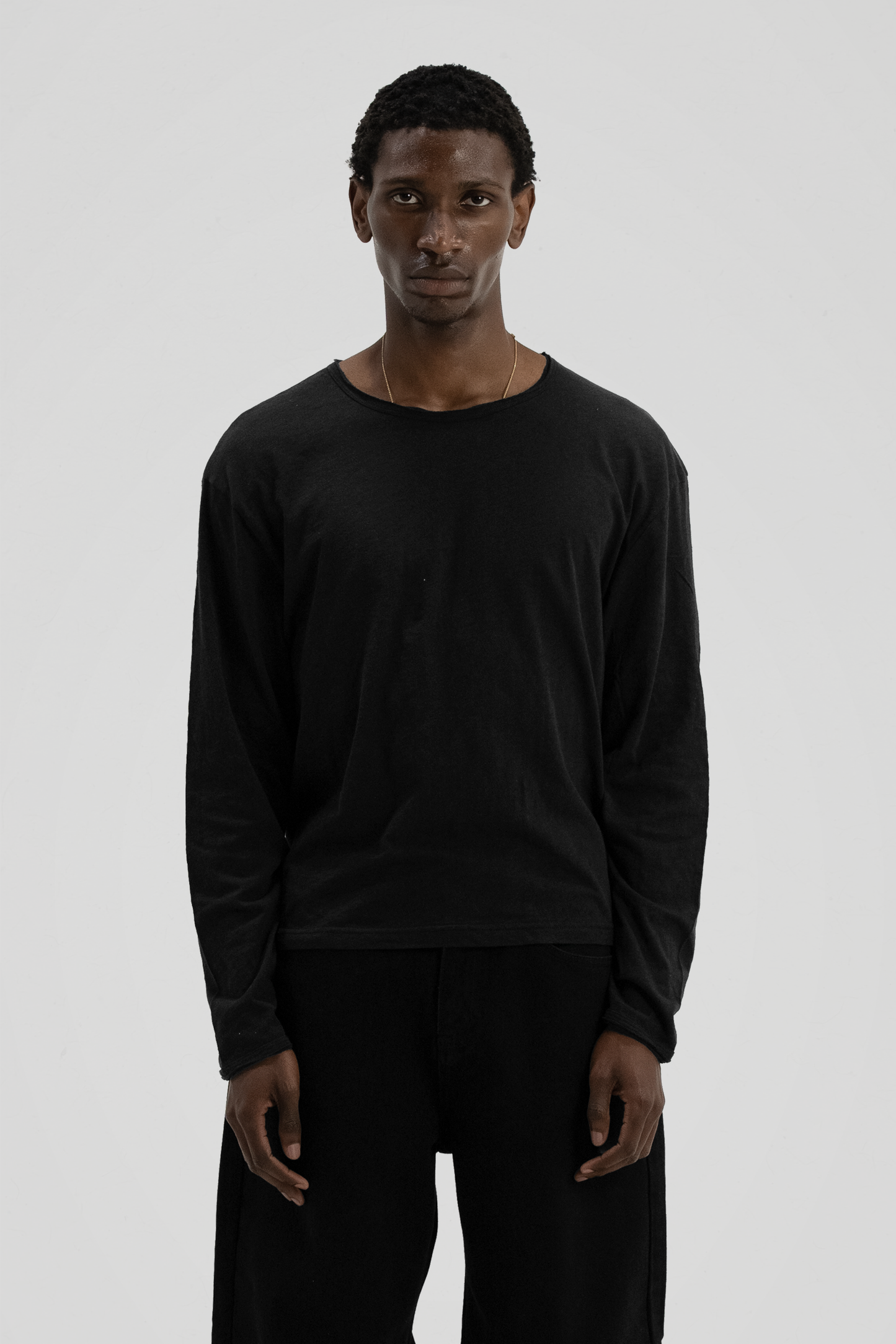 'Terrain' Black Slub Long Sleeve Tee