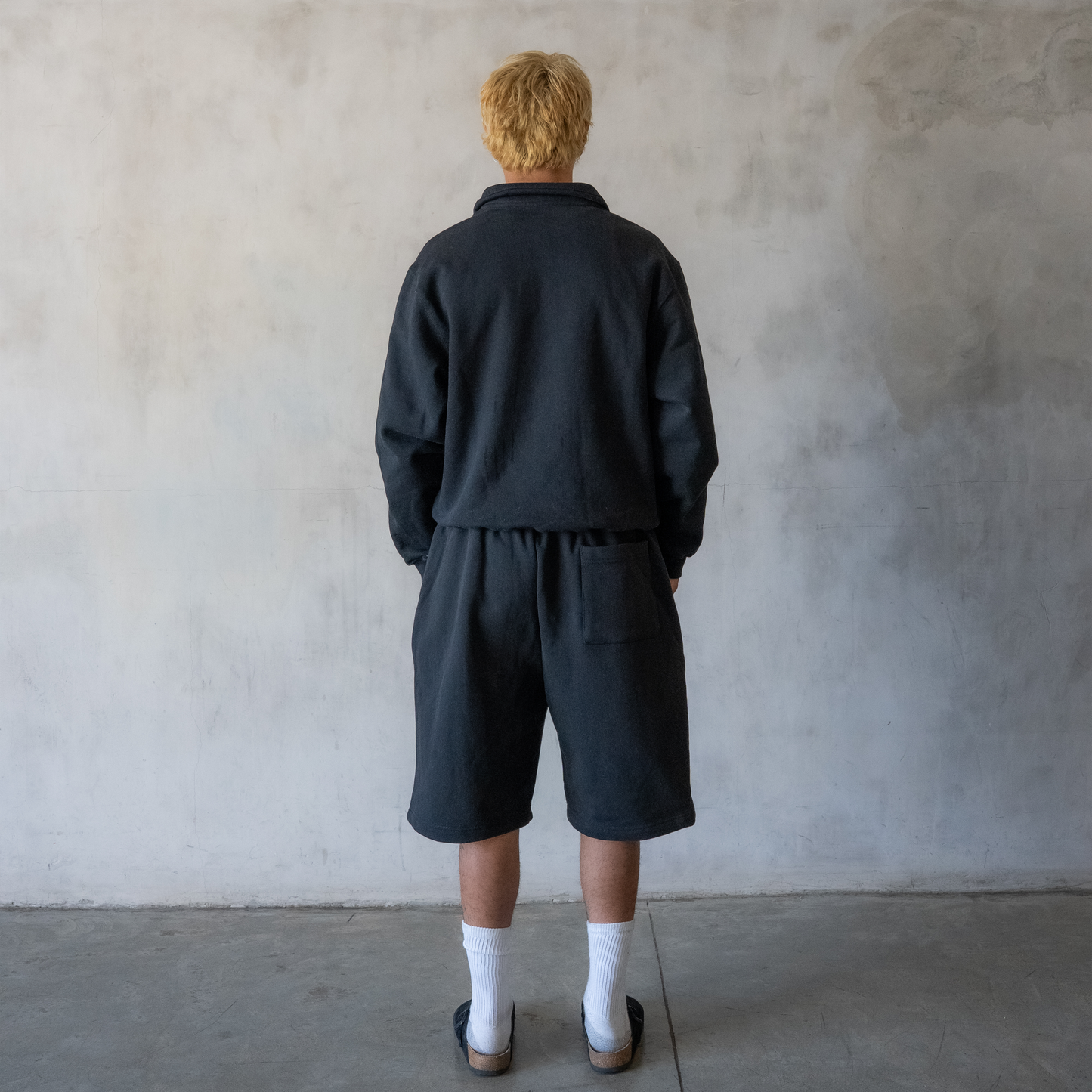 600 GSM 'Black' Quarter Zip Sweatshirt