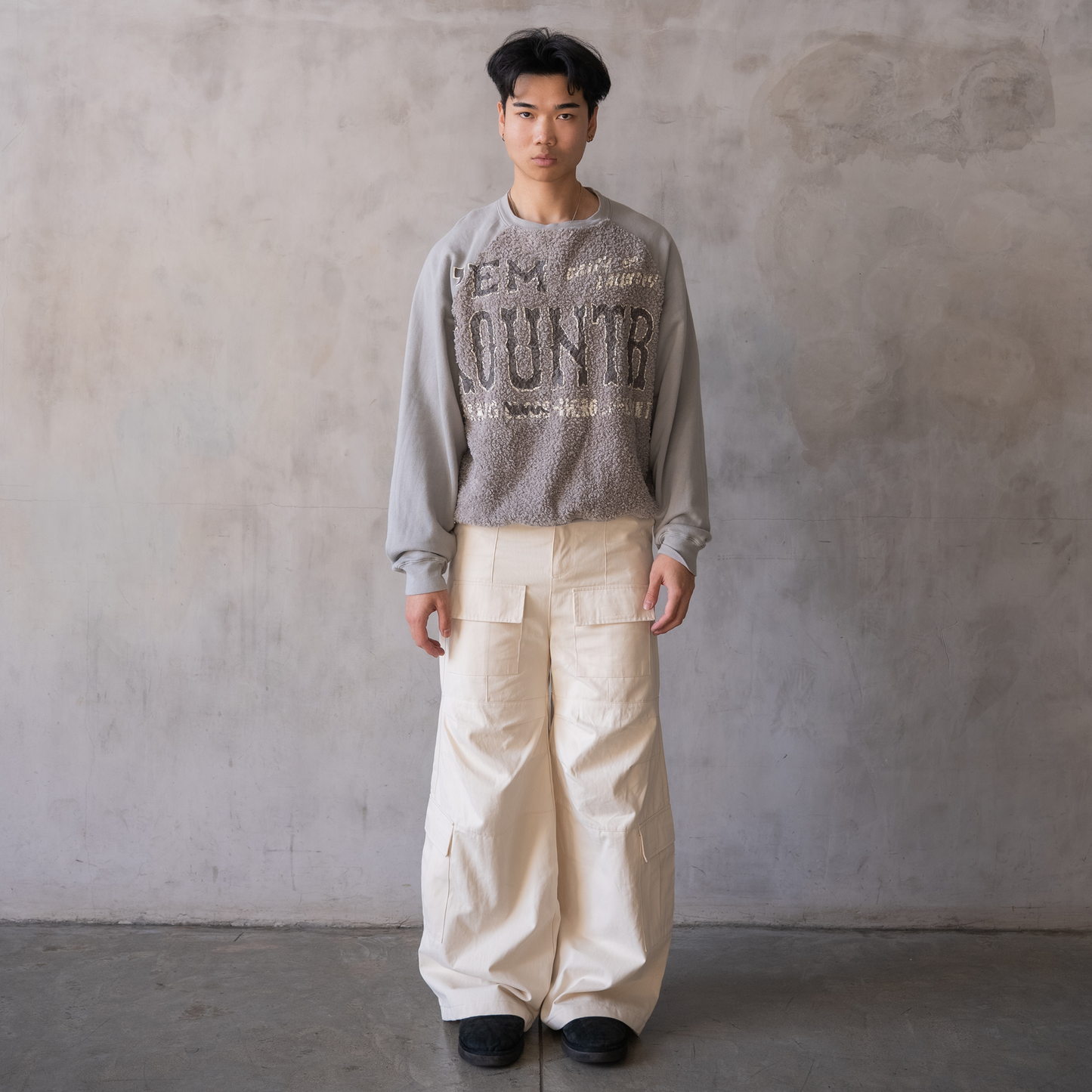 'Payload' Flared Cargos (Cream)