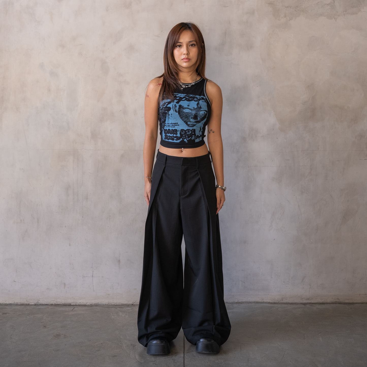 'Kuro' Pleated Trousers